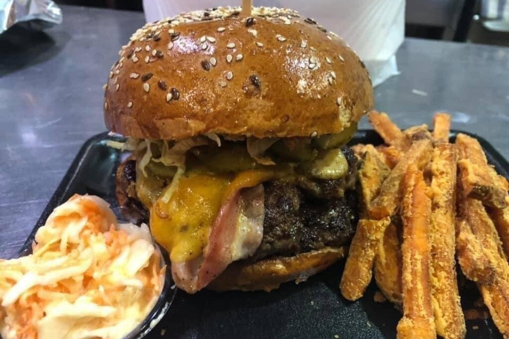 Bier-lak Street Food Étterem