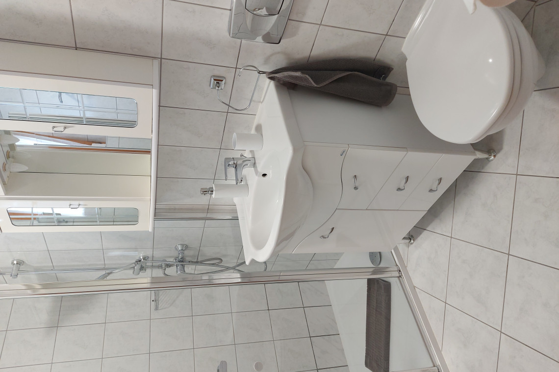 ds_617930_cc6bb8deb4f3ba06ac8c79c4e4f8d3a4